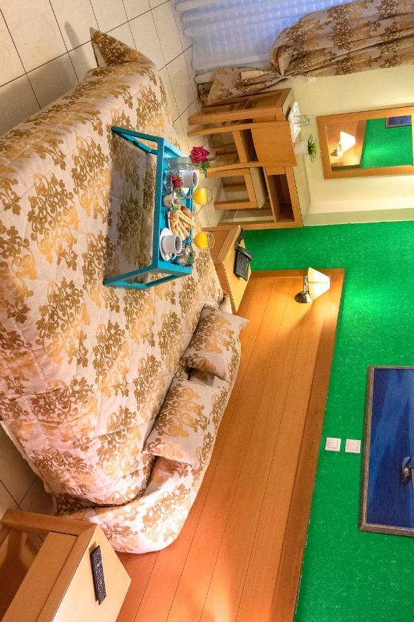 Avra Hotel Methana Bagian luar foto